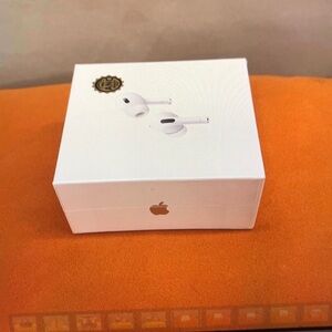 Noise Cancellation Air Pod Pros 2nd Generation